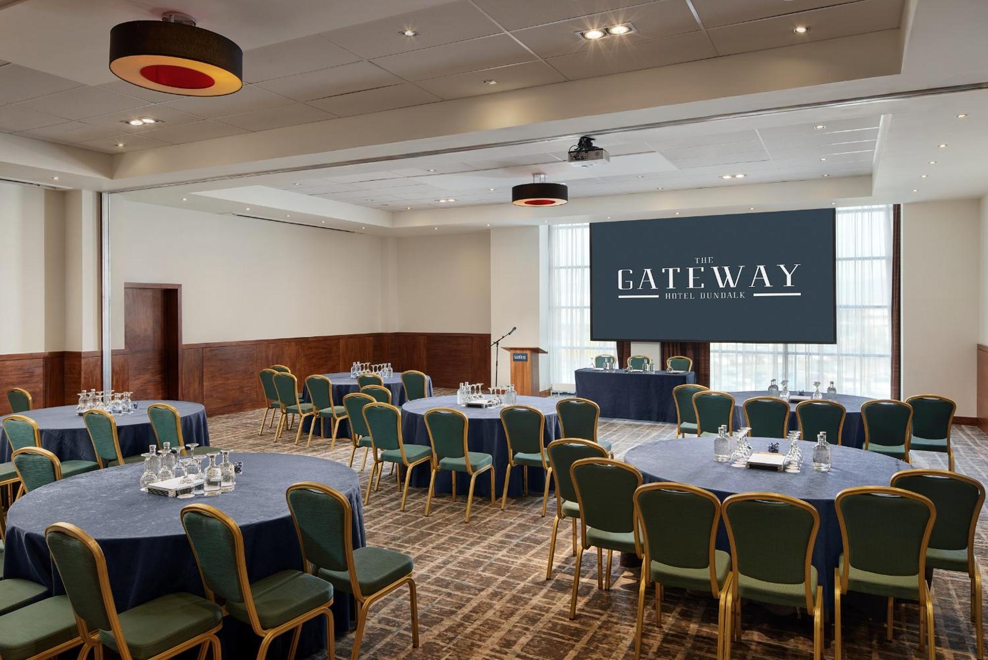 The Gateway Hotel Дъндолк Екстериор снимка