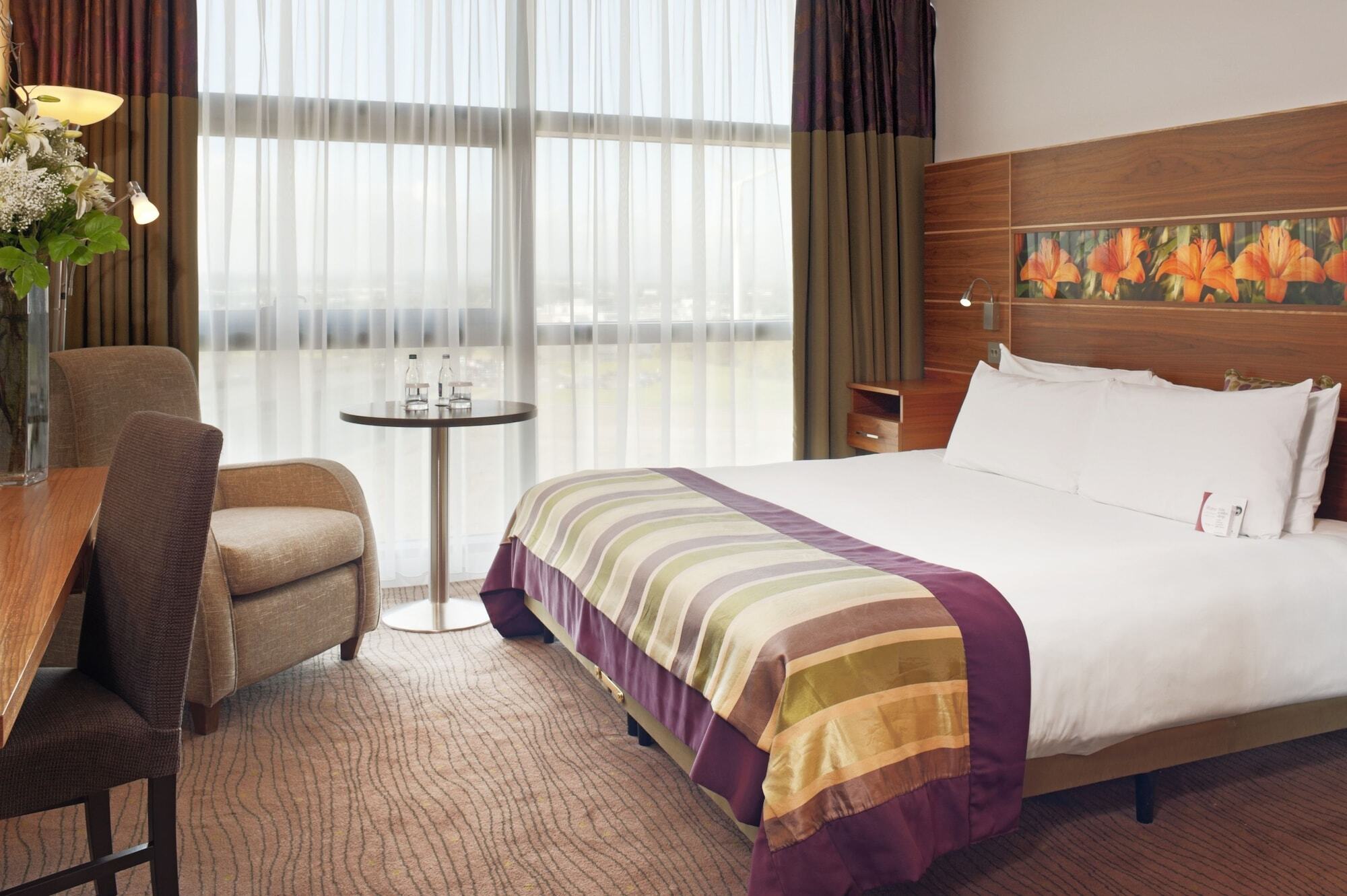 The Gateway Hotel Дъндолк Екстериор снимка